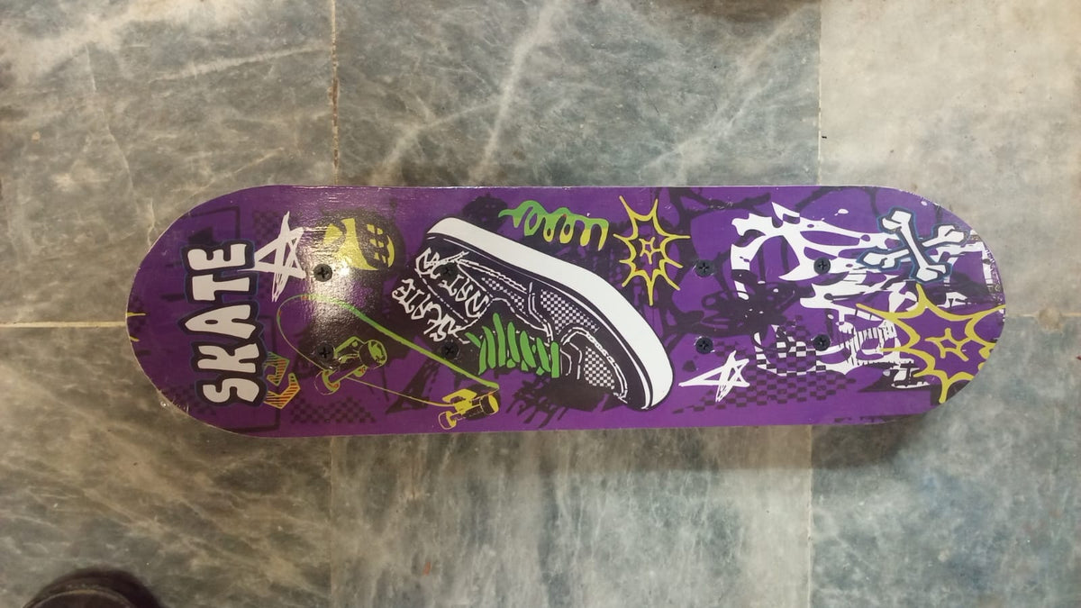 Small Kids Skateboard – Purple Graphic Design with Red Wheels